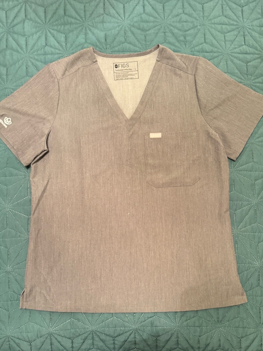 Figs Heathered Charcoal V-Neck Medical Scrub Women’s Large Top